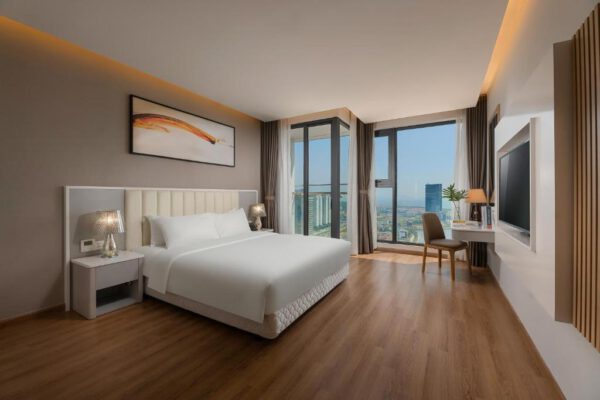 Review khách sạn 5 sao DeLaSea Ha Long Hotel
