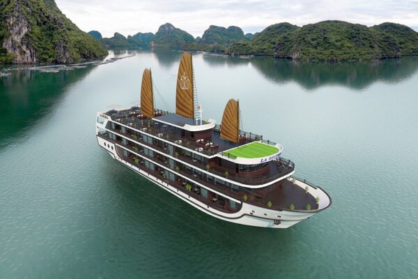 Review khách sạn 4 sao La Regina Classic Cruise