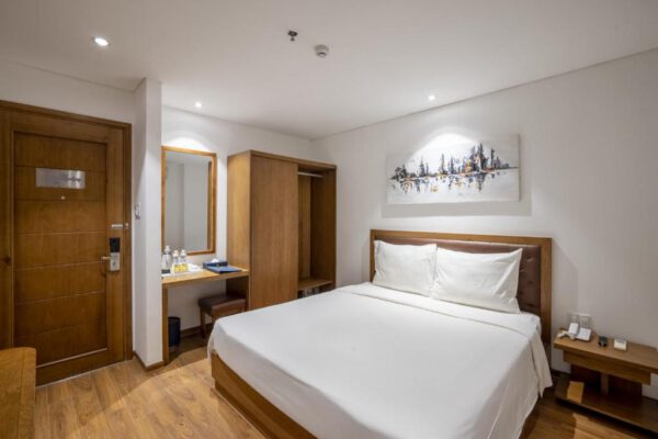 Review khách sạn 4 sao Hai Trieu Hotel Đà Nẵng